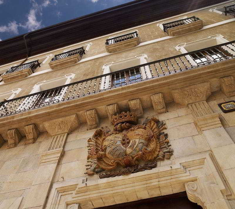 بنبلونة Palacio Guendulain المظهر الخارجي الصورة